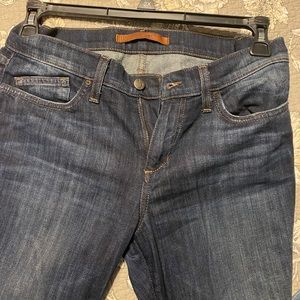 Joe’s Jeans Dark Denim Straight Leg fit